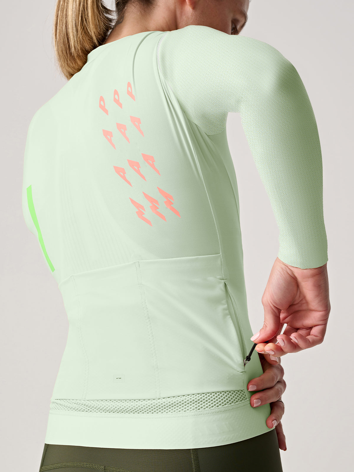 Women's Embark Team LS Jersey