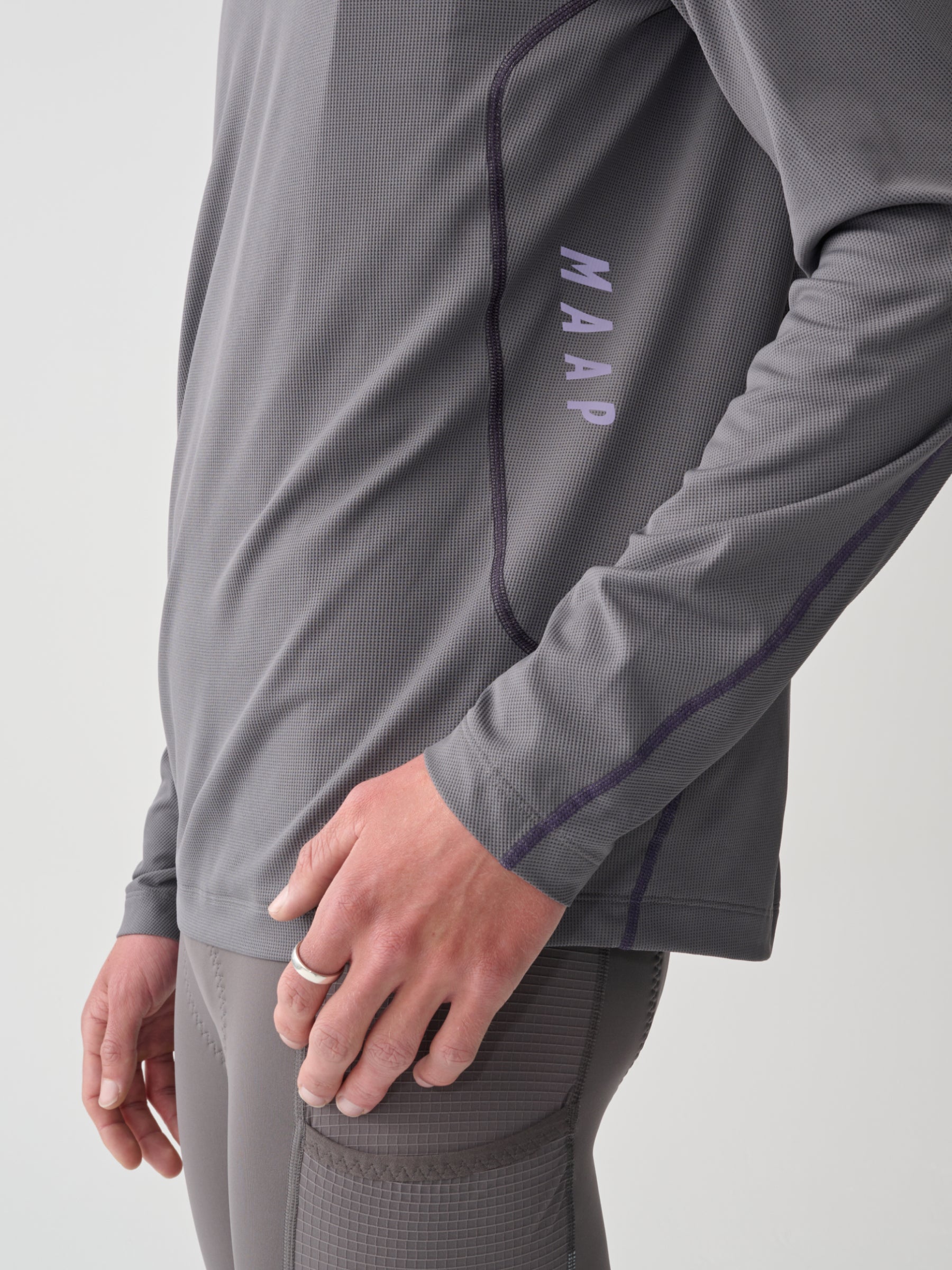 Alt_Road™ Tech LS Tee